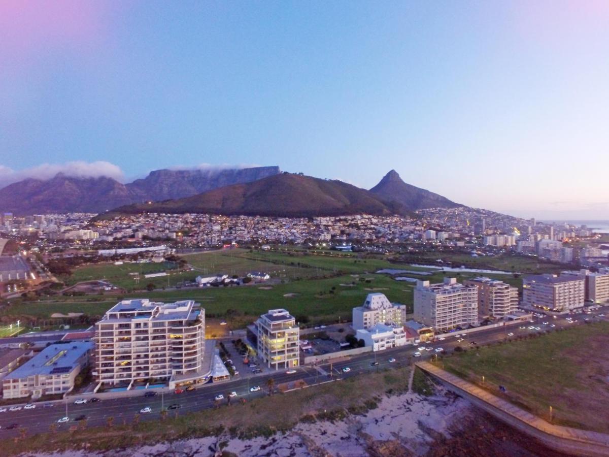 Dolphin Inn Guesthouse Cape Town Bagian luar foto