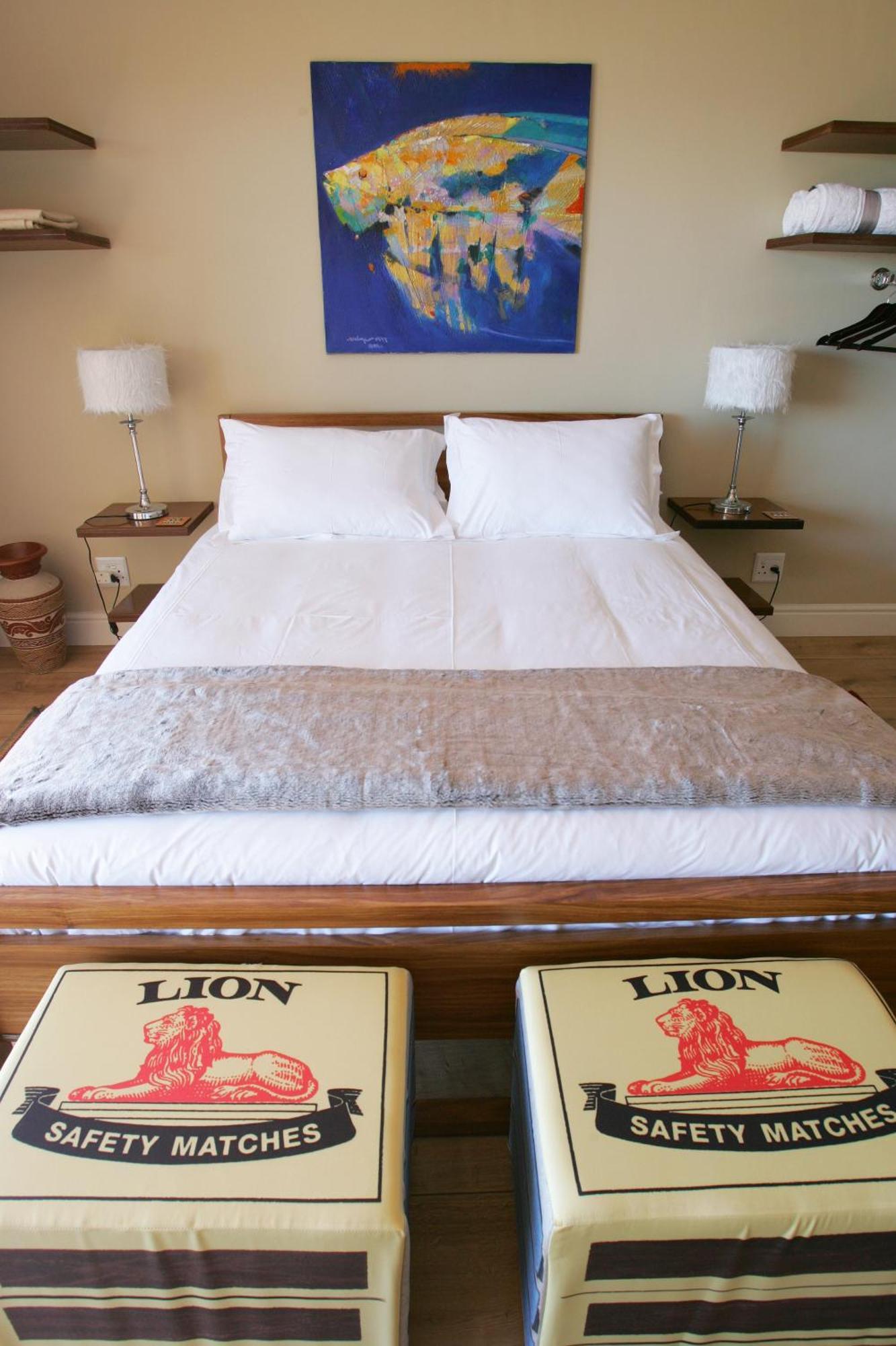 Dolphin Inn Guesthouse Cape Town Bagian luar foto